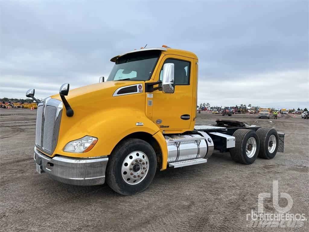 Kenworth T680 Camiones tractor