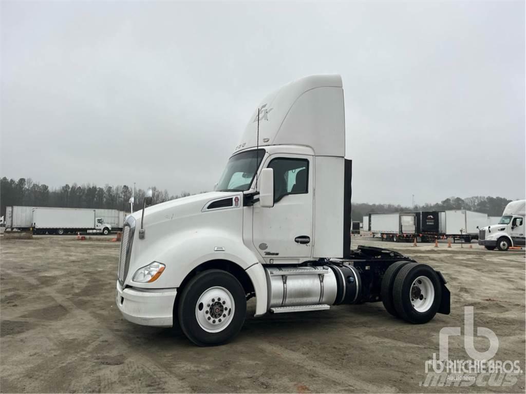 Kenworth T680 Camiones tractor