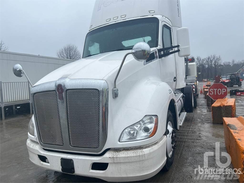 Kenworth T680 Camiones tractor