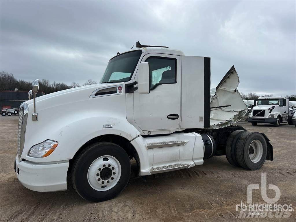 Kenworth T680 Camiones tractor