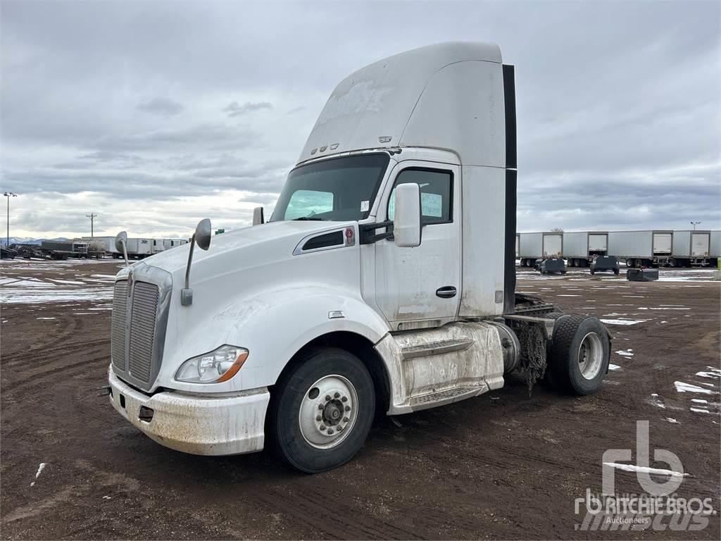 Kenworth T680 Camiones tractor