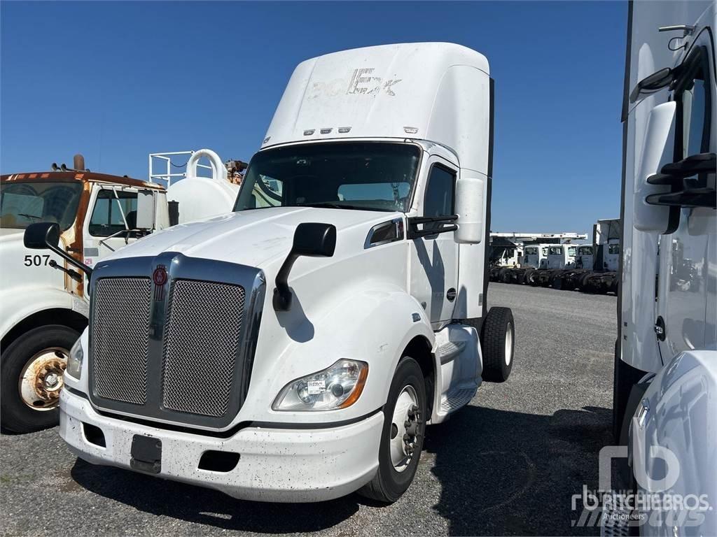 Kenworth T680 Camiones tractor