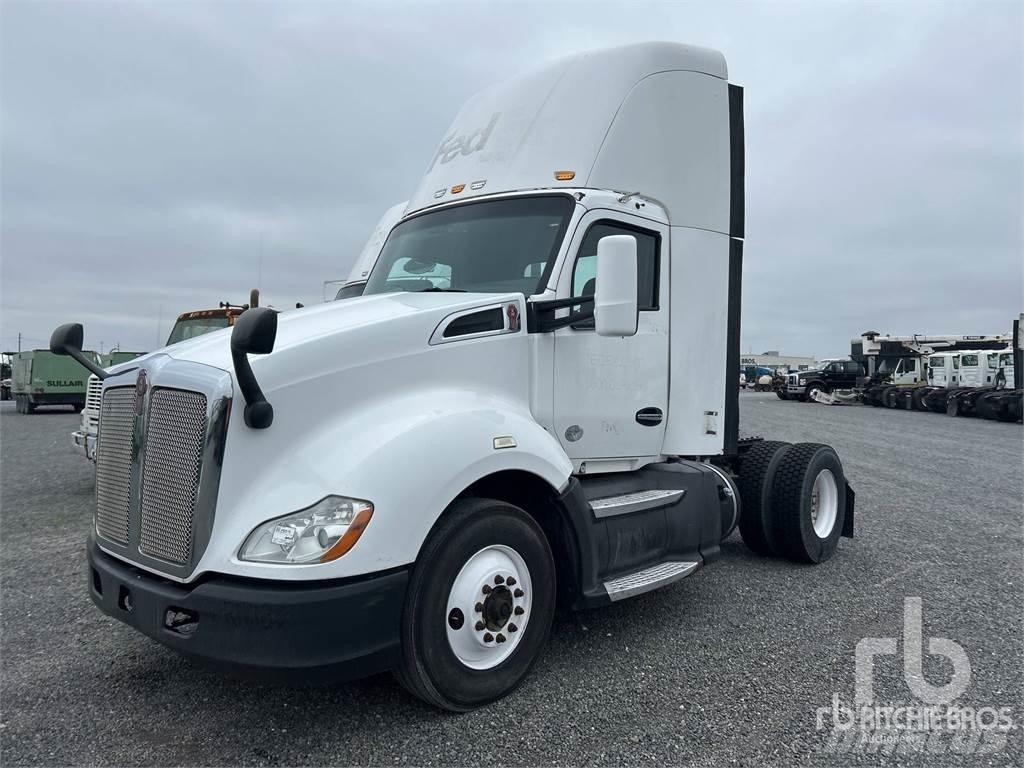 Kenworth T680 Camiones tractor