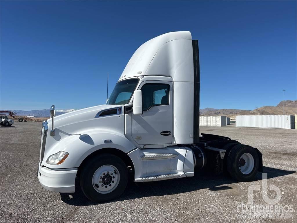 Kenworth T680 Camiones tractor