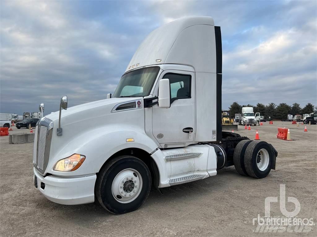 Kenworth T680 Camiones tractor