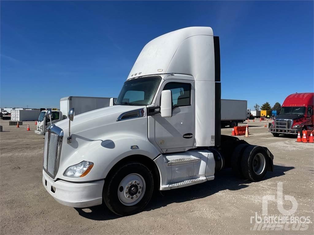 Kenworth T680 Camiones tractor