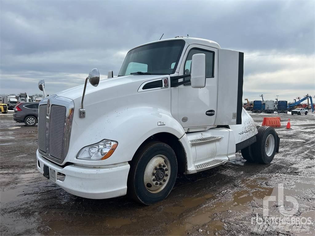 Kenworth T680 Camiones tractor