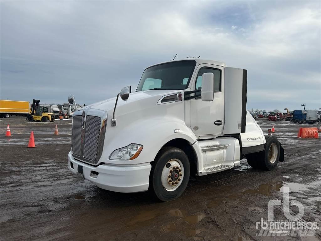 Kenworth T680 Camiones tractor