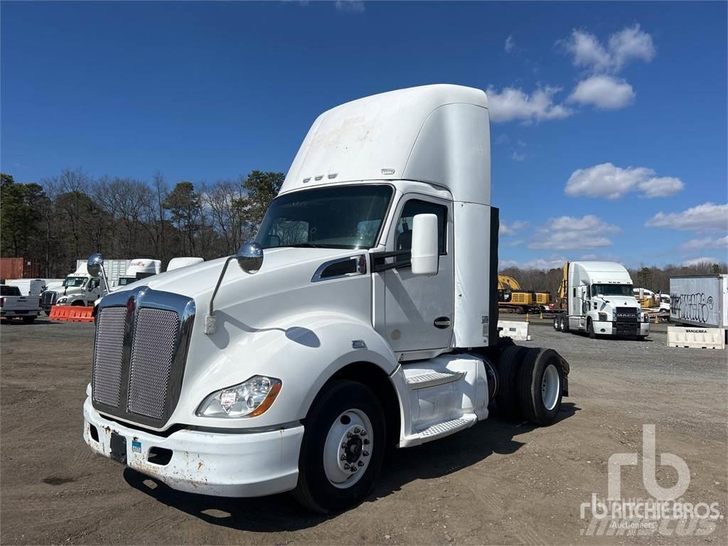 Kenworth T680 Camiones tractor