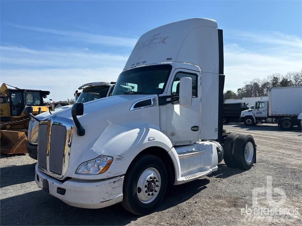 Kenworth T680 Camiones tractor