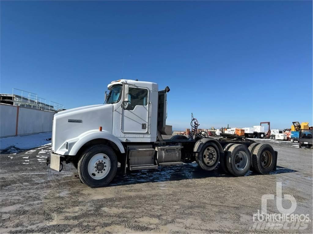 Kenworth T800B Camiones tractor