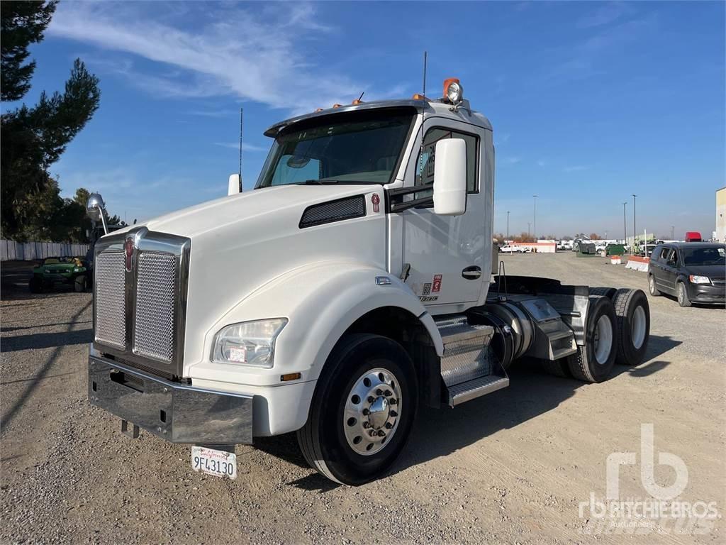 Kenworth T880 Camiones tractor