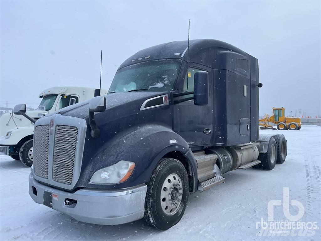 Kenworth T880 Camiones tractor