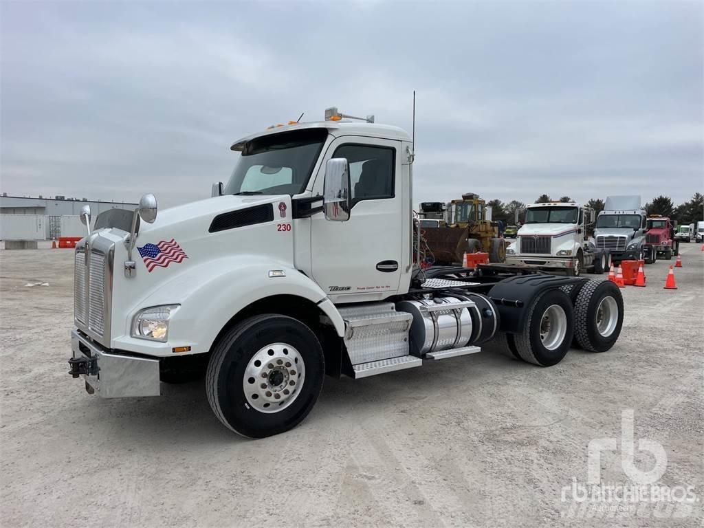 Kenworth T880 Camiones tractor