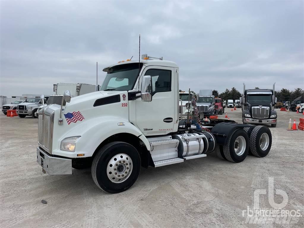 Kenworth T880 Camiones tractor