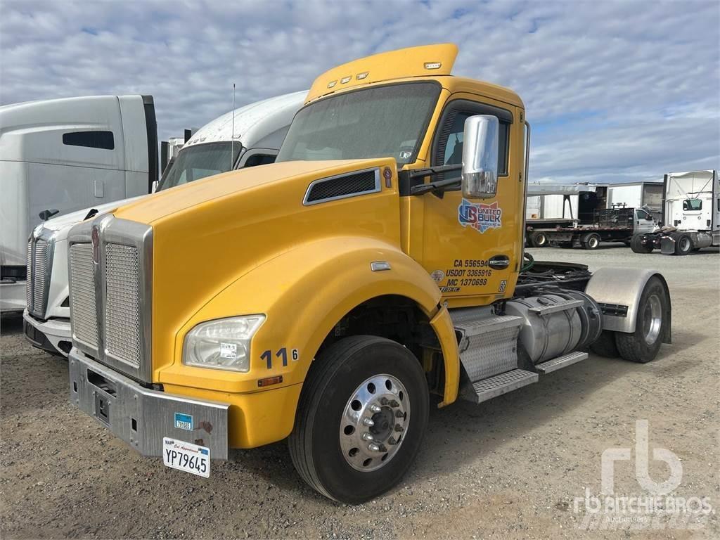 Kenworth T880 Camiones tractor