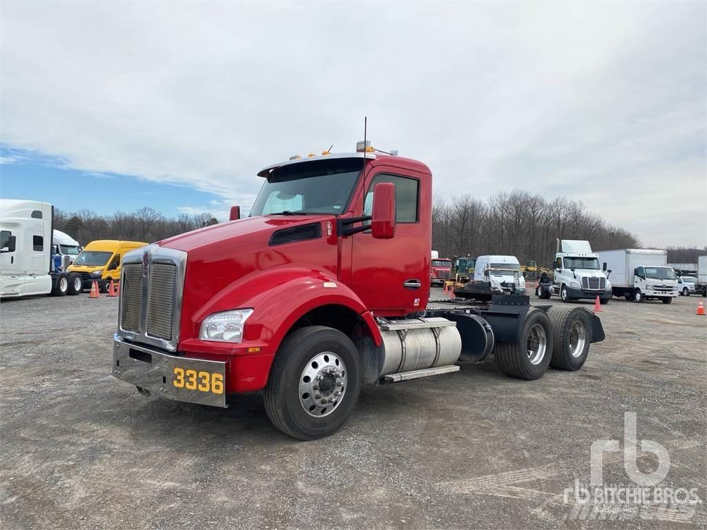 Kenworth T880 Camiones tractor