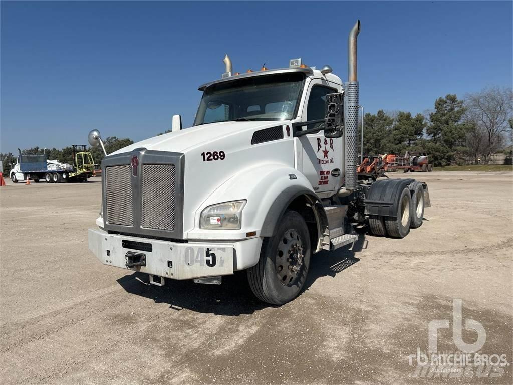 Kenworth T880 Camiones tractor