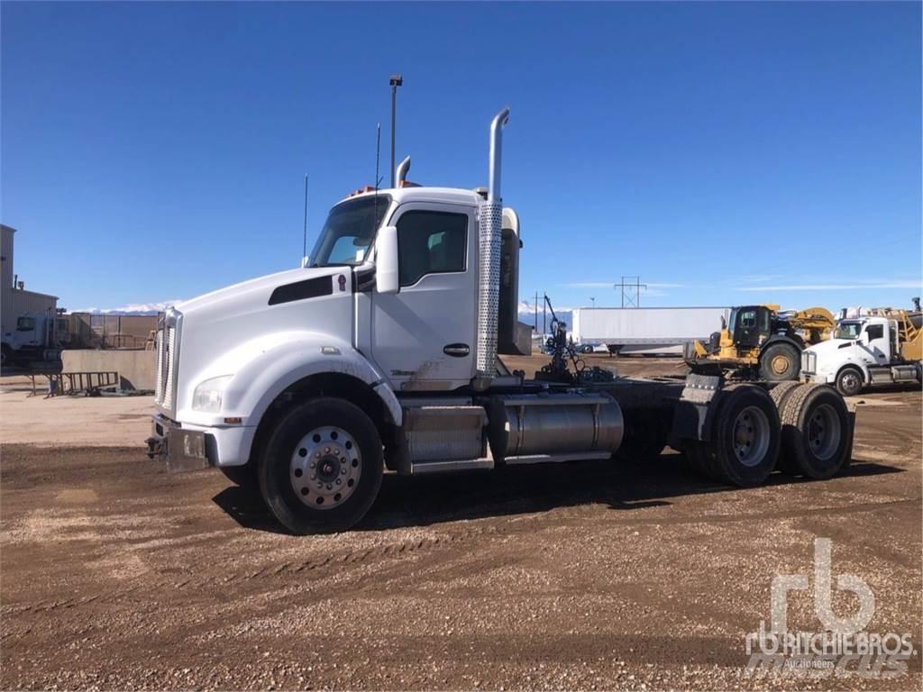 Kenworth T880 Camiones tractor