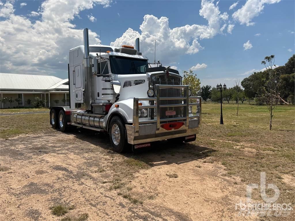 Kenworth T909 Camiones tractor