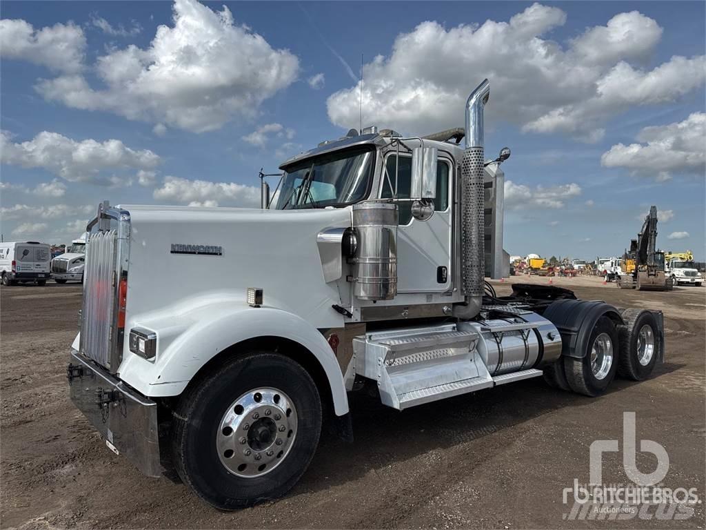 Kenworth W900 Camiones tractor