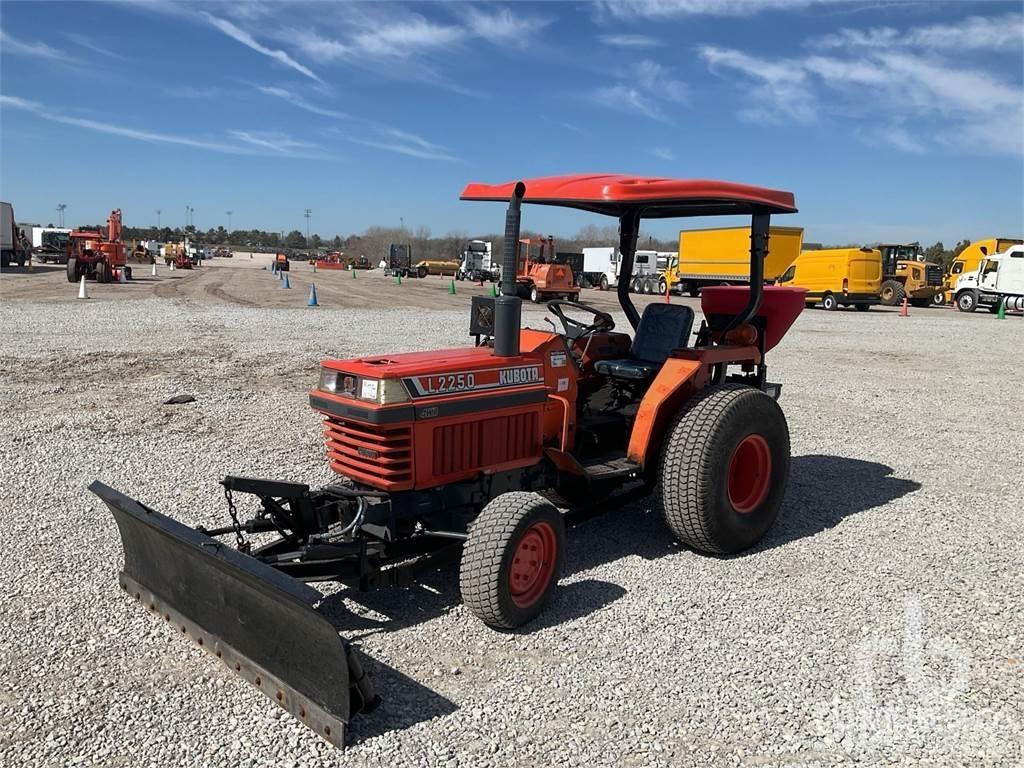 Kubota L2250 Tractores compactos