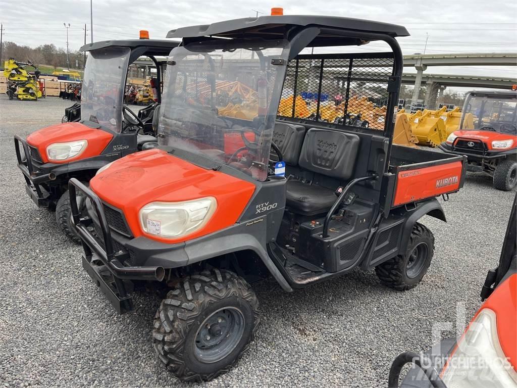 Kubota RTV900 Maquinarias para servicios públicos