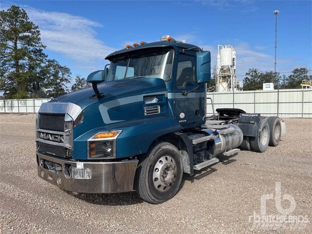 Mack AN64T Camiones tractor