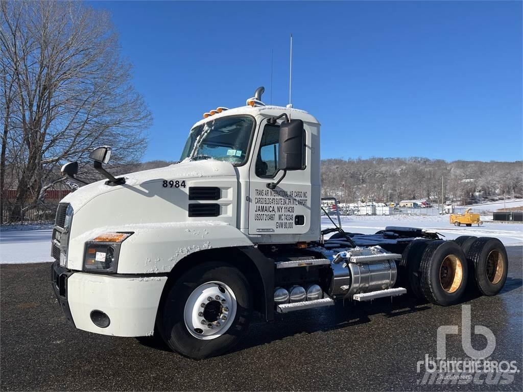 Mack AN64T Camiones tractor