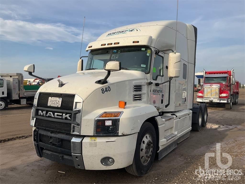 Mack AN64T Camiones tractor