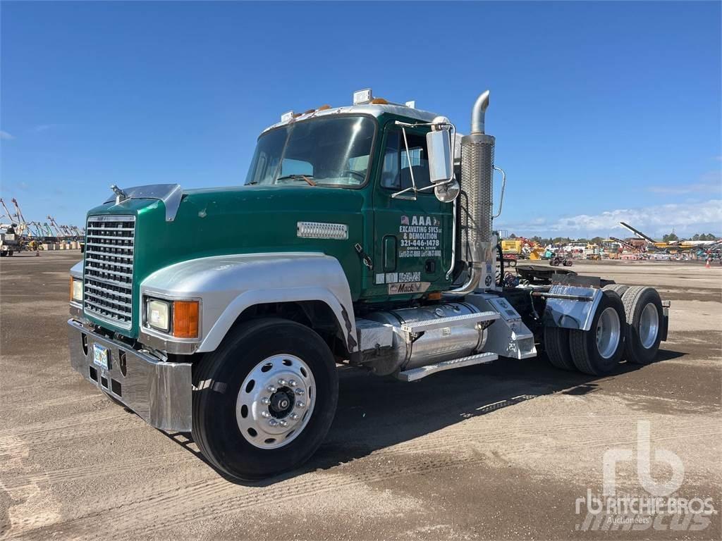 Mack CH613 Camiones tractor