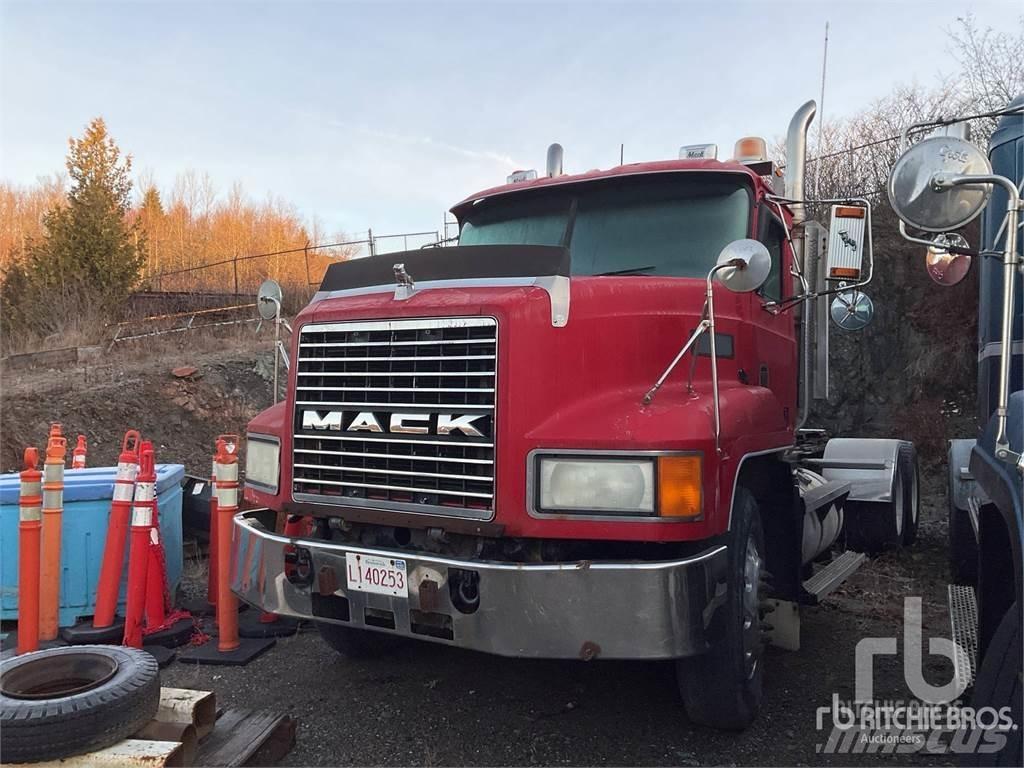 Mack CH613 Camiones tractor