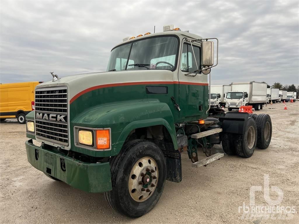 Mack CH613 Camiones tractor