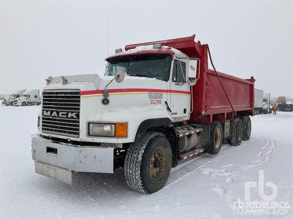 Mack CL713 Bañeras basculantes usadas