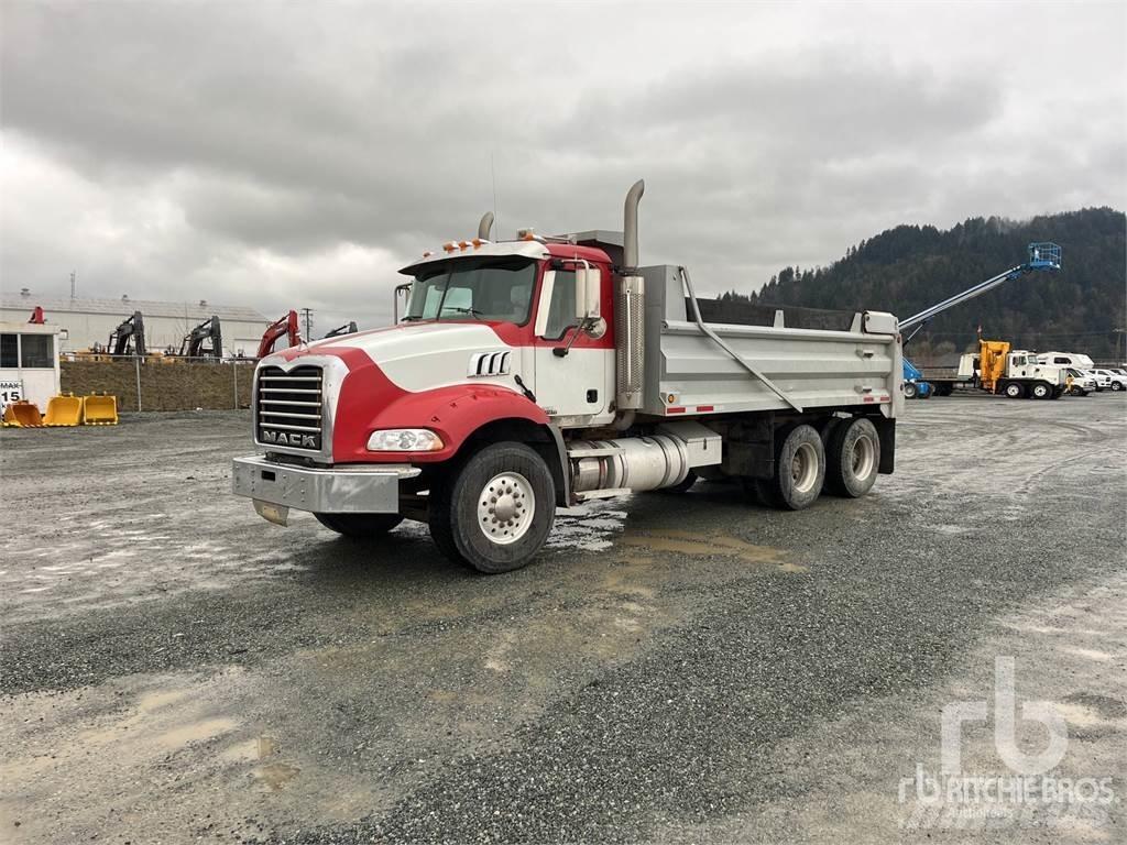 Mack CT713 Bañeras basculantes usadas