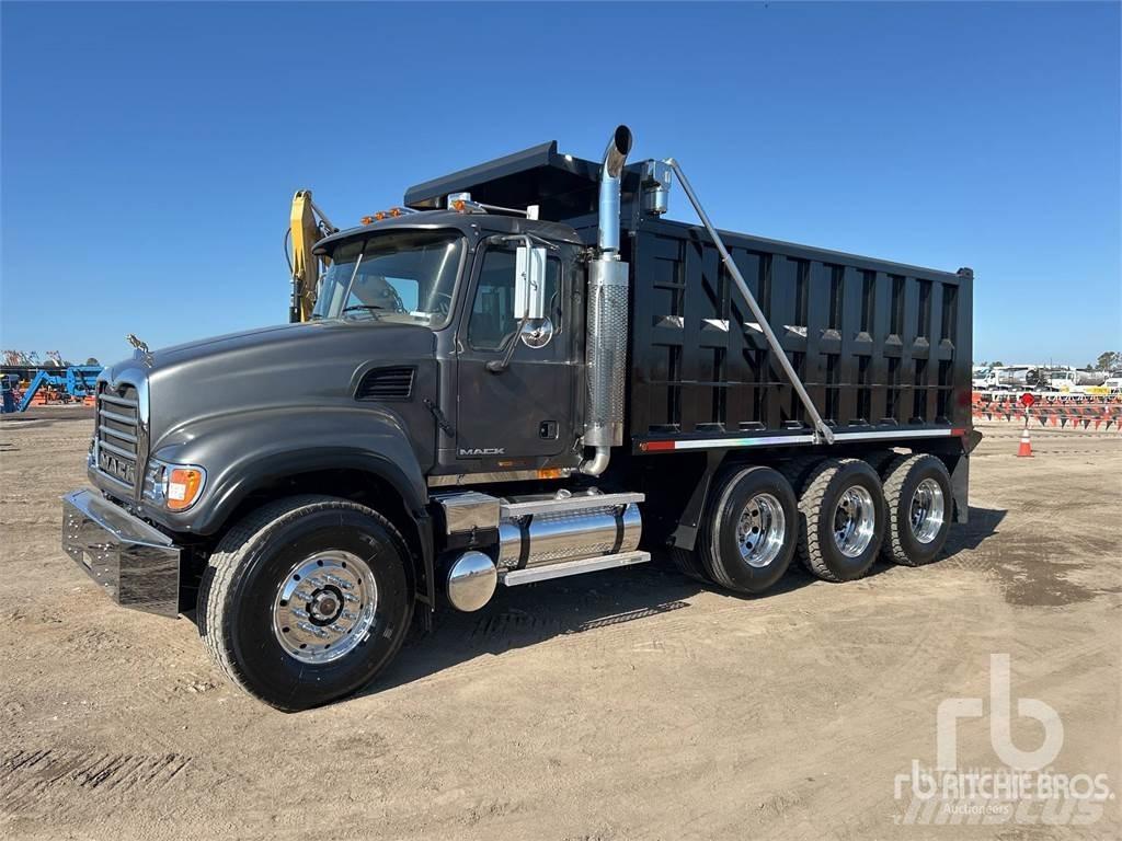 Mack CV713 Bañeras basculantes usadas