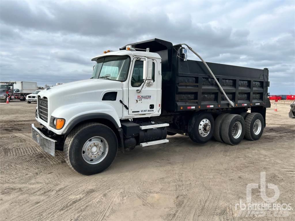 Mack CV713 Bañeras basculantes usadas