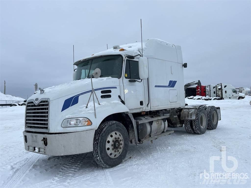 Mack CX613 Camiones tractor