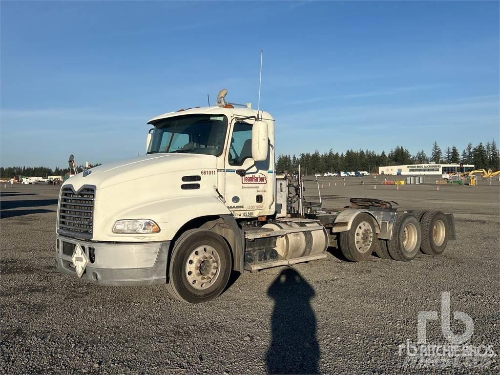 Mack CXU613 Camiones tractor