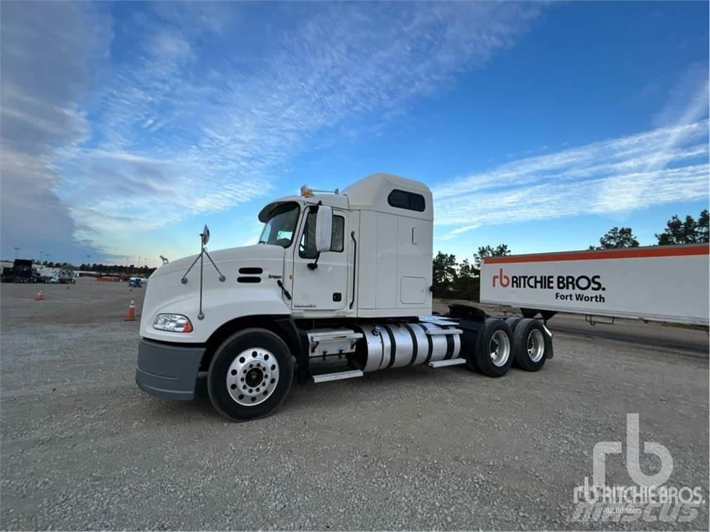 Mack CXU613 Camiones tractor