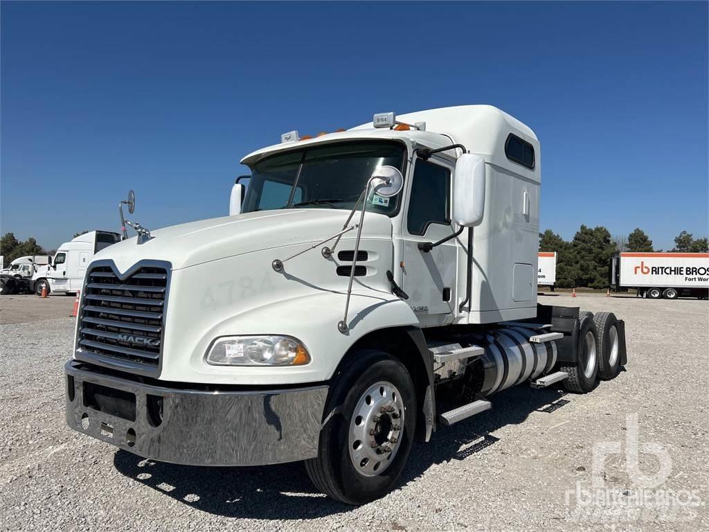 Mack CXU613 Camiones tractor