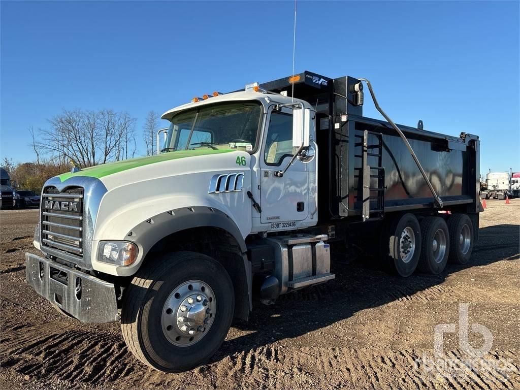 Mack GRANITE Bañeras basculantes usadas