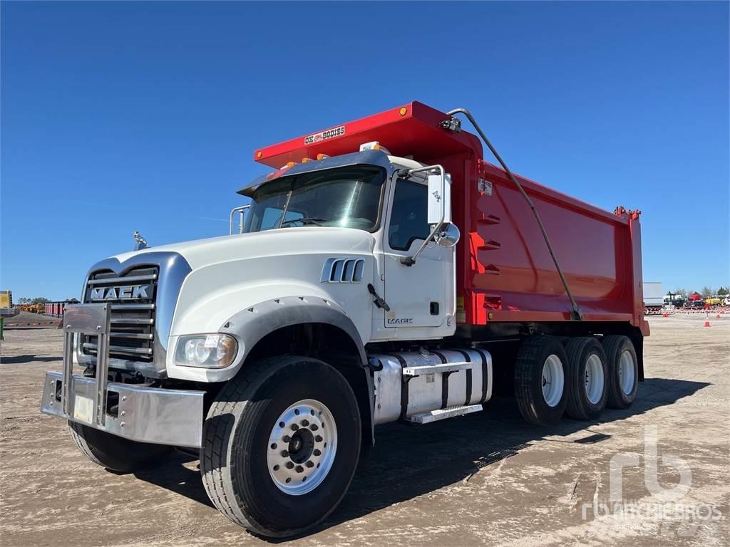 Mack GU713 Bañeras basculantes usadas