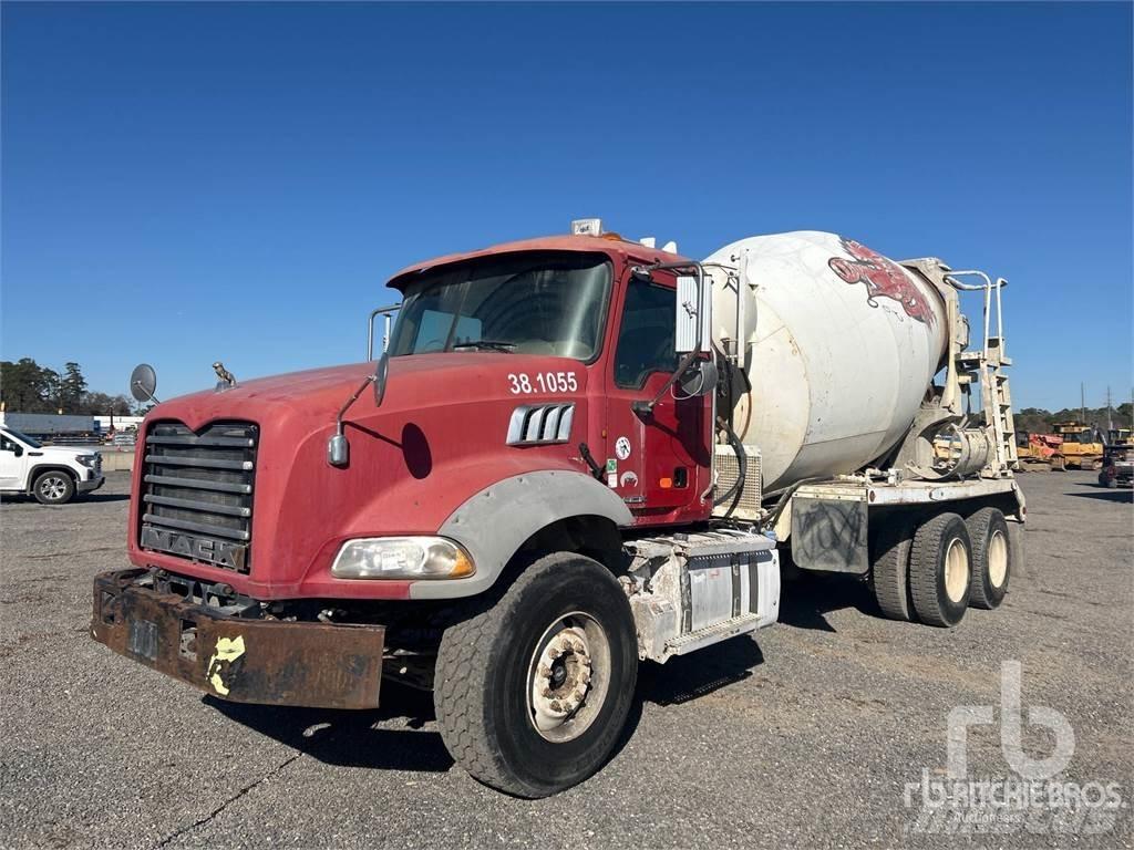 Mack GU813 Camiones de concreto