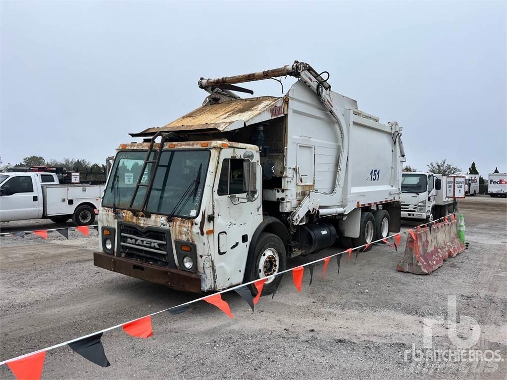 Mack LEU613 Camiones de basura