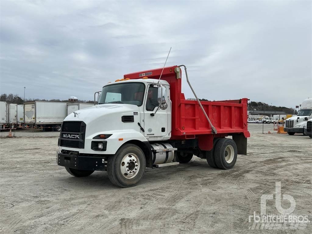 Mack MD742 Bañeras basculantes usadas