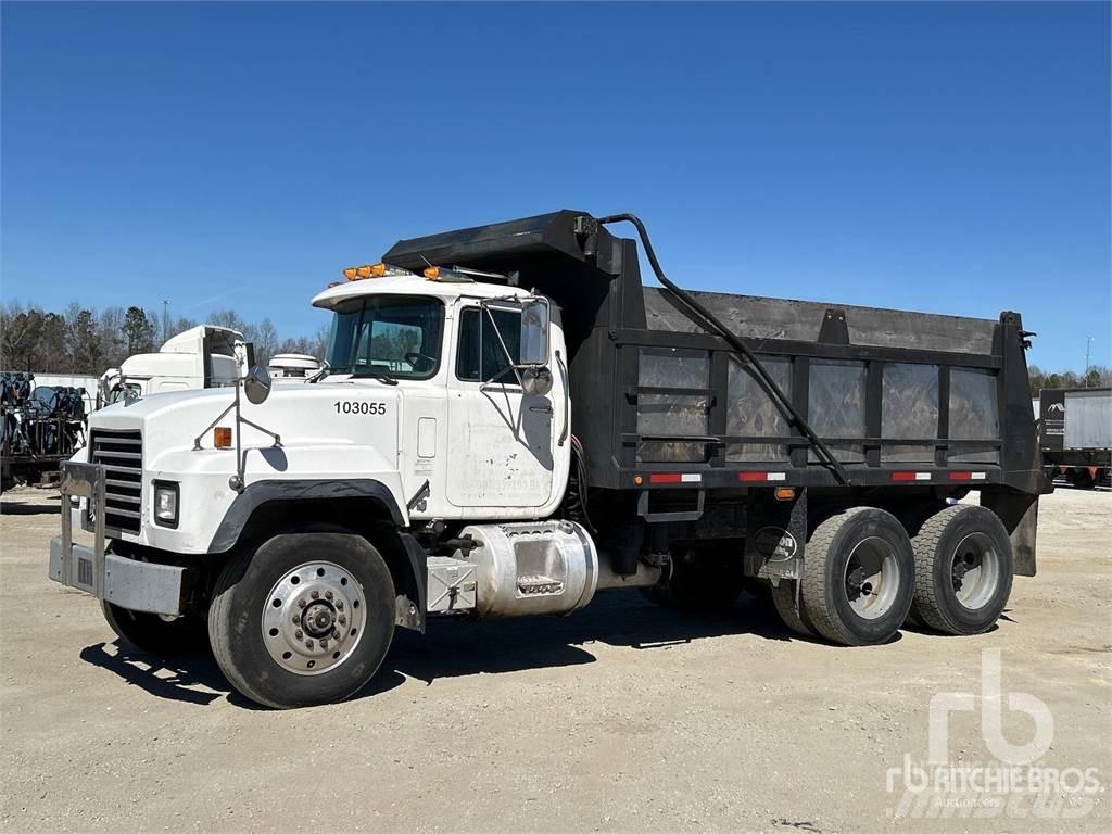 Mack RD688S Bañeras basculantes usadas