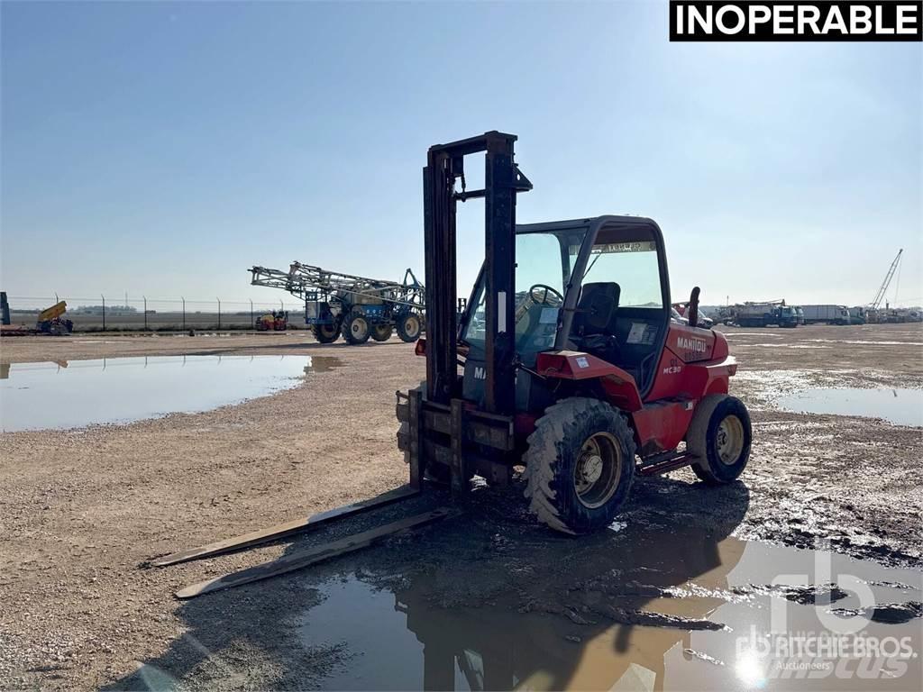 Manitou MC30 Montacargas todo terreno