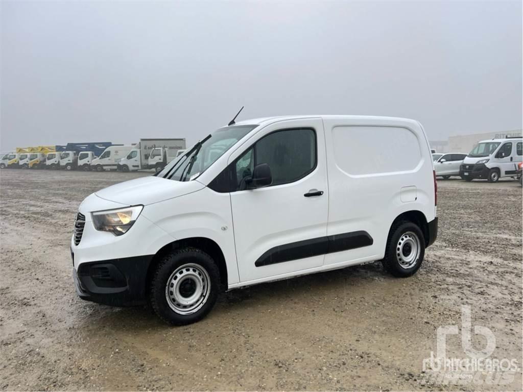 Opel COMBO Furgonetas cerradas