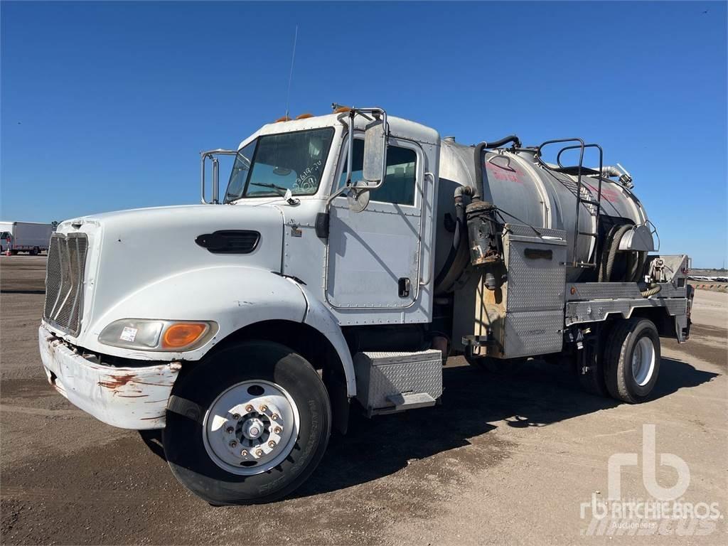 Peterbilt 335 Camiones aspiradores/combi